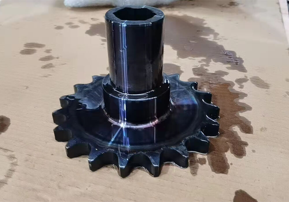 The Difference Between Industrial Sprocket and Gear